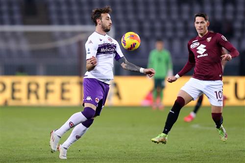 Fiorentina đấu với Torino